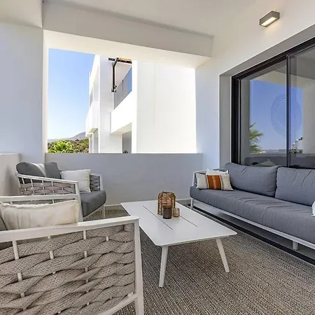 Brand New Gorgeous 2 Bed At Hills! * Estepona